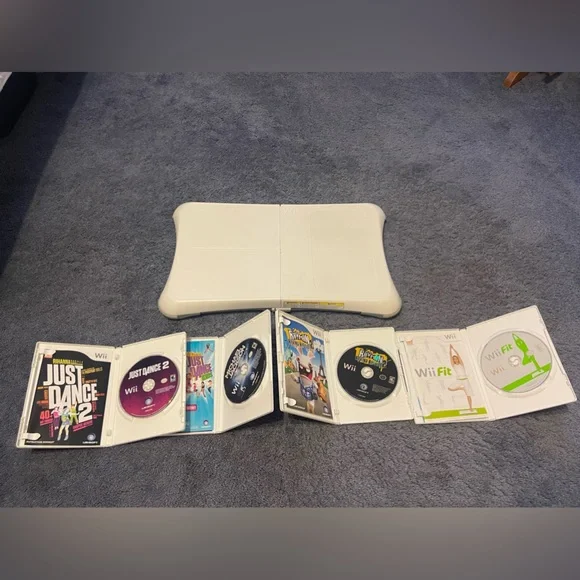 Wii Dit board and games